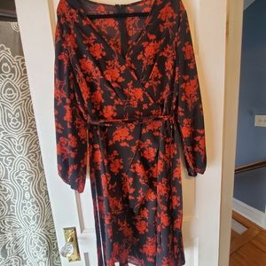 Plus Size V Neck Long Sleeve Red and Black Flower Dress